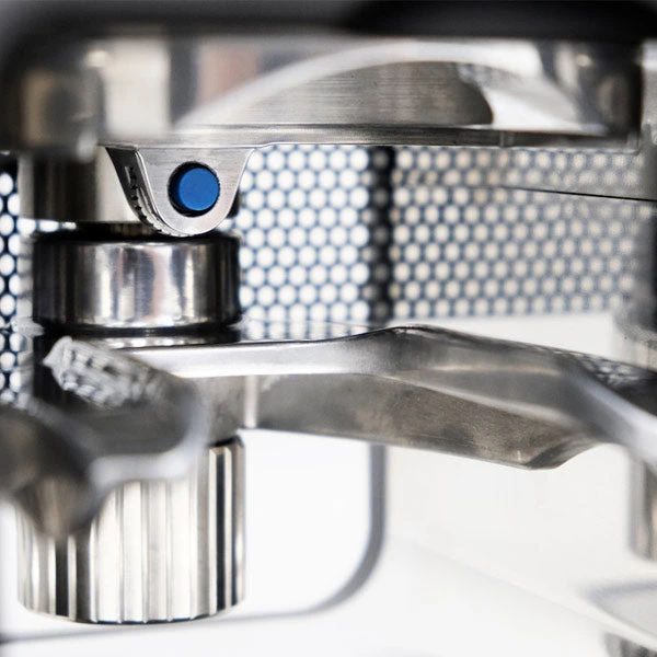 Compak Grinders Compak Cube Automatic Tamper 3 Compak Grinders Compak Cube Automatic Tamper