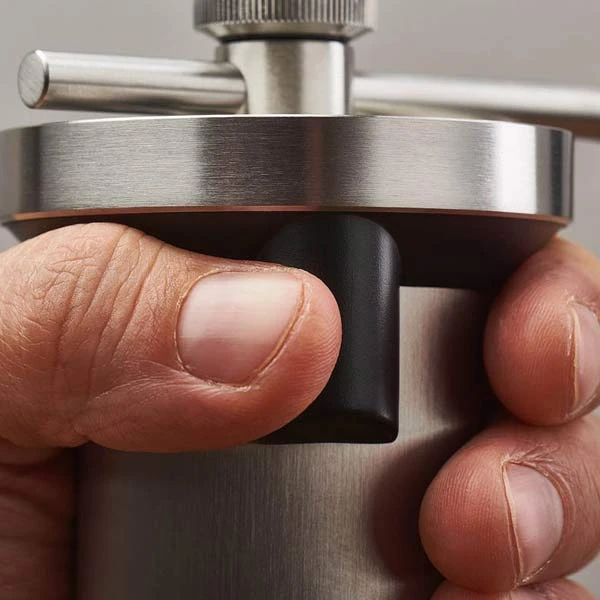 Kinu M47 Classic Coffee Grinder 3 Kinu M47 Classic Coffee Grinder